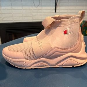 Champion slip on runners